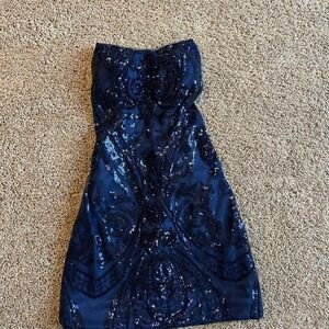 Zapaka Strapless Navy Sequin Dress